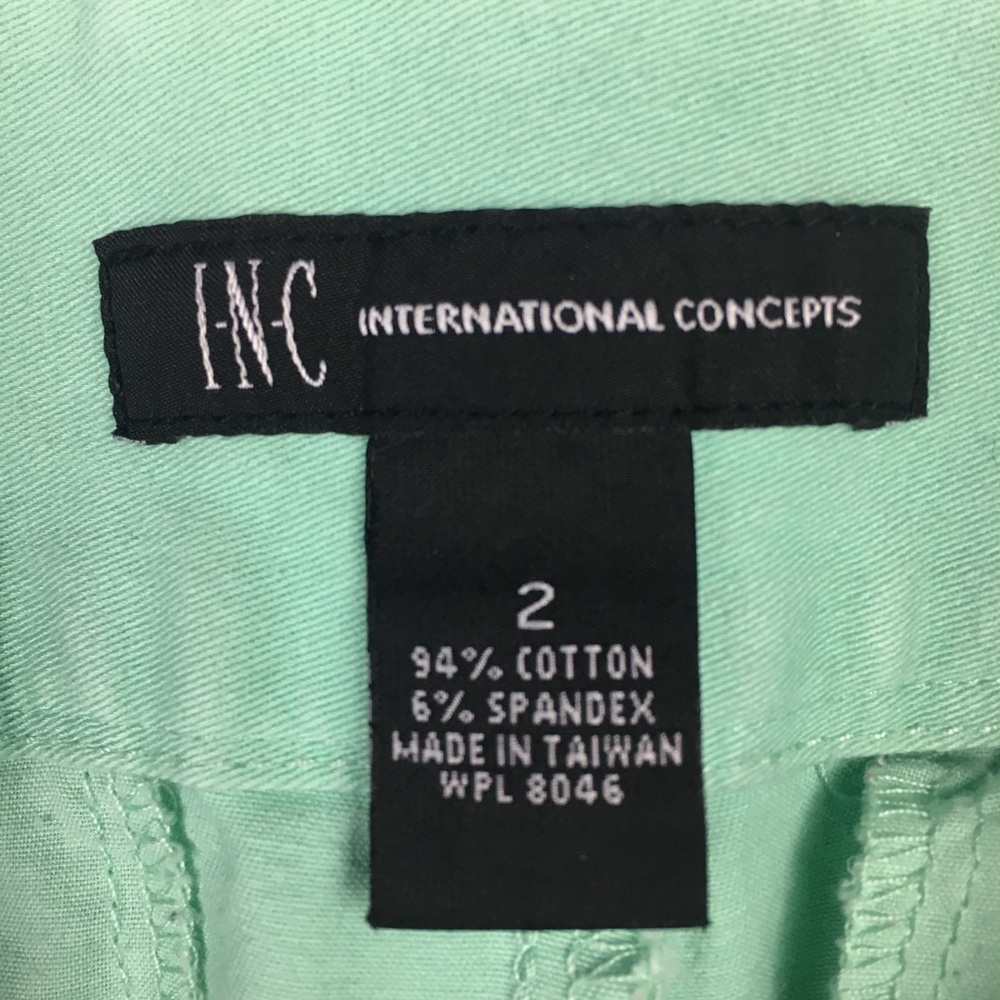 Inc International concepts Short Green size 2 - Picture 4 of 5